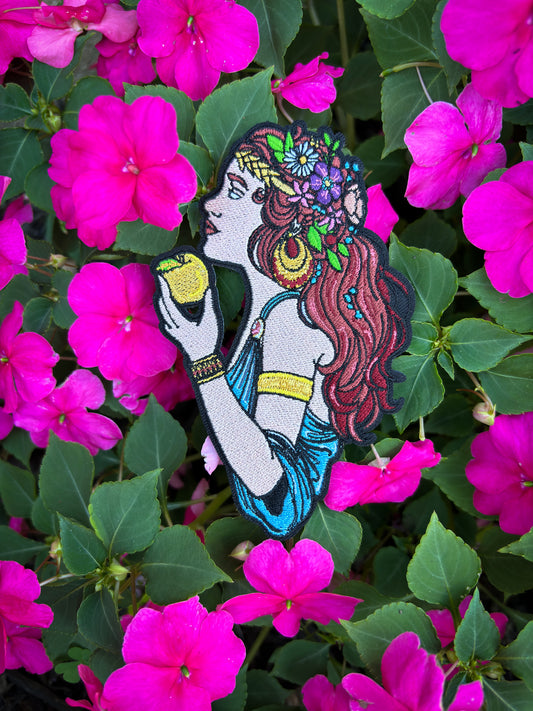 🍎Idun🌺- Norse Goddess